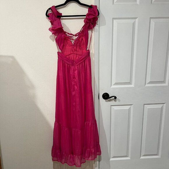 Petal & Pup Bonito Midi Dress in Berry Size Small NWOT - Picture 4 of 9